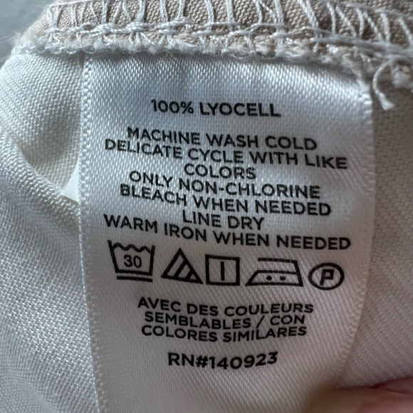 Loft Women's Emory Shorts White Pull On Shorts Lightweight Pockets Tie NEW Large - Picture 12 of 12